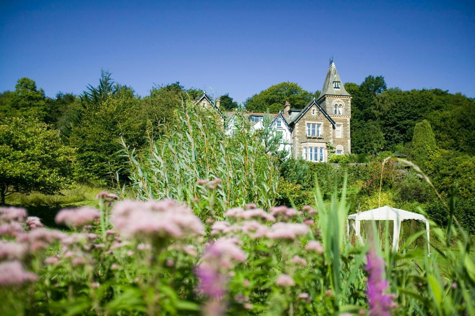 Yewfield Self Catering Apartments Hawkshead Exterior foto